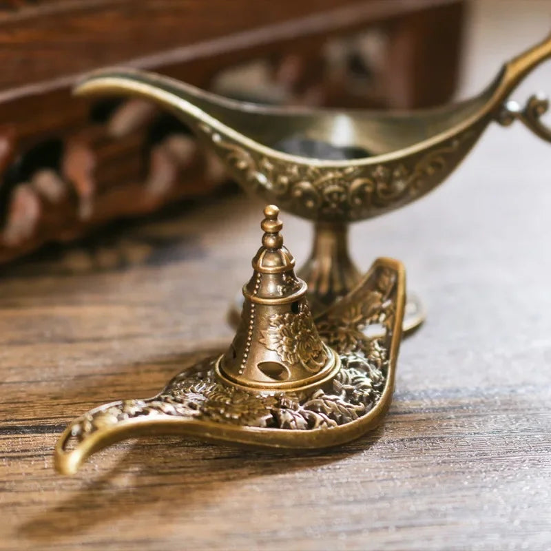Antique Style Incense Burner – Metal Aroma Furnace & Home Decor